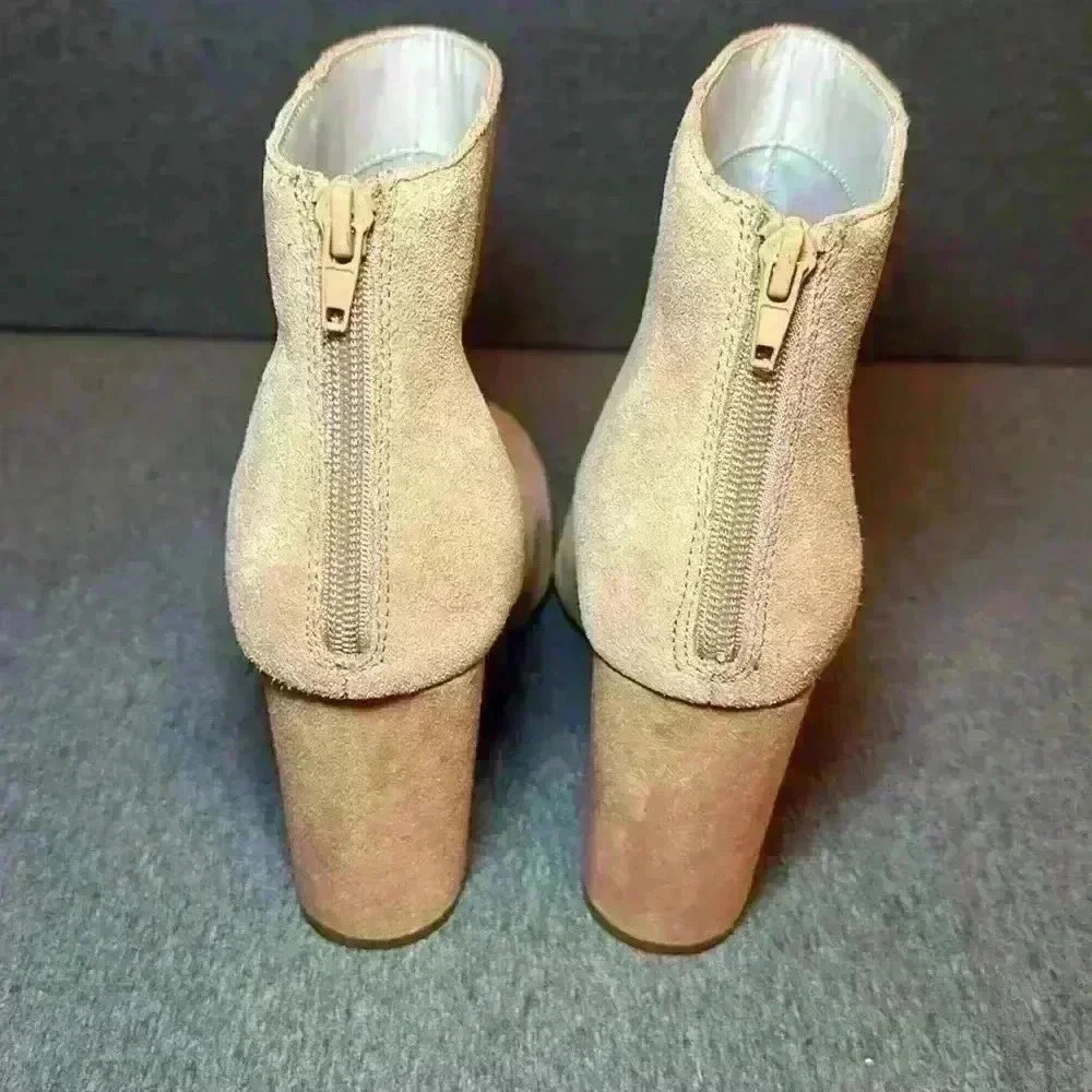 Kenneth Cole Reaction Carlyn Block Heel Booties Blush Suede Women’s Size 9.5 - Picture 5 of 15